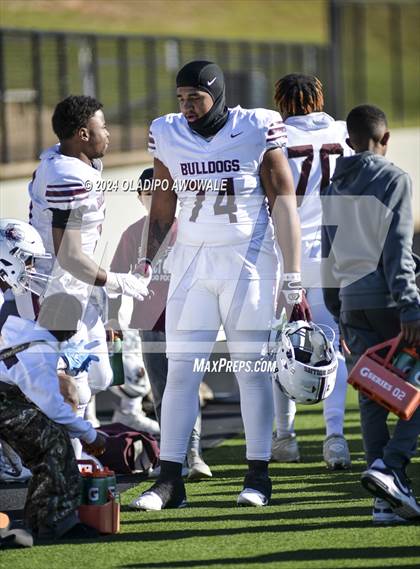 Thumbnail 3 in Jefferson @ Malakoff (UIL Football 3A DI Region II Regional Playoff) photogallery.