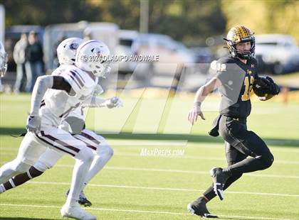 Thumbnail 3 in Jefferson @ Malakoff (UIL Football 3A DI Region II Regional Playoff) photogallery.