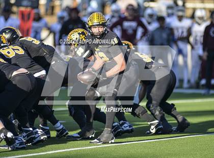 Thumbnail 3 in Jefferson @ Malakoff (UIL Football 3A DI Region II Regional Playoff) photogallery.