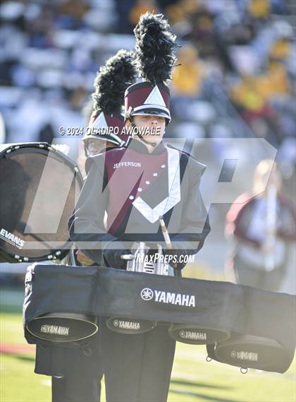 Thumbnail 3 in Jefferson @ Malakoff (UIL Football 3A DI Region II Regional Playoff) photogallery.