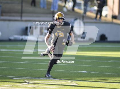 Thumbnail 1 in Jefferson @ Malakoff (UIL Football 3A DI Region II Regional Playoff) photogallery.