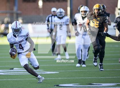 Thumbnail 3 in Jefferson @ Malakoff (UIL Football 3A DI Region II Regional Playoff) photogallery.