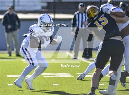 Thumbnail 2 in Jefferson @ Malakoff (UIL Football 3A DI Region II Regional Playoff) photogallery.
