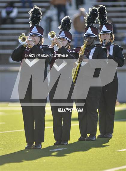 Thumbnail 1 in Jefferson @ Malakoff (UIL Football 3A DI Region II Regional Playoff) photogallery.