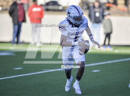 Thumbnail 3 in Jefferson @ Malakoff (UIL Football 3A DI Region II Regional Playoff) photogallery.