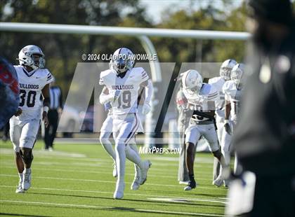 Thumbnail 2 in Jefferson @ Malakoff (UIL Football 3A DI Region II Regional Playoff) photogallery.