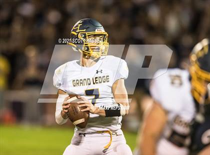 Thumbnail 1 in Grand Ledge @ DeWitt photogallery.