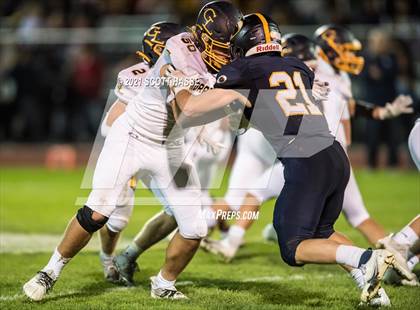 Thumbnail 3 in Grand Ledge @ DeWitt photogallery.