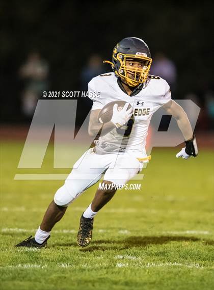 Thumbnail 3 in Grand Ledge @ DeWitt photogallery.