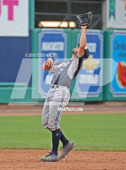 Thumbnail 3 in Guilford vs Wethersfield (CIAC Class L Semifinal) photogallery.