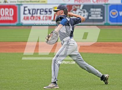 Thumbnail 2 in Guilford vs Wethersfield (CIAC Class L Semifinal) photogallery.