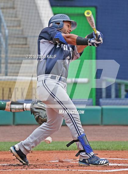 Thumbnail 2 in Guilford vs Wethersfield (CIAC Class L Semifinal) photogallery.