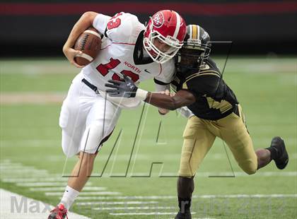 Thumbnail 3 in Colquitt County vs. North Gwinnett (Corky Kell Classic) photogallery.