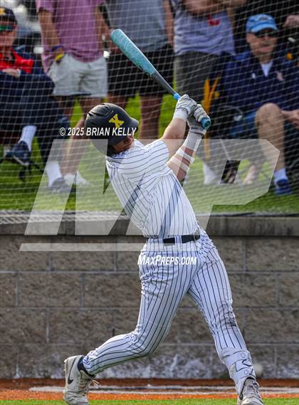 Thumbnail 3 in Catholic Memorial @ Xaverian Brothers (MIAA Division 1 Round of 32) photogallery.
