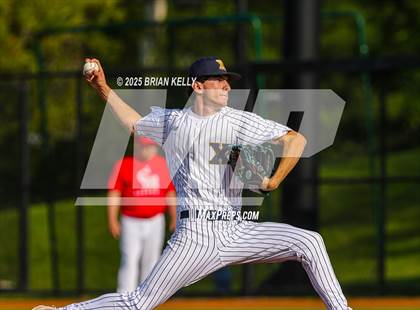 Thumbnail 3 in Catholic Memorial @ Xaverian Brothers (MIAA Division 1 Round of 32) photogallery.