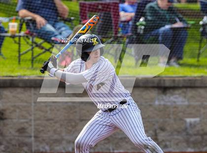 Thumbnail 2 in Catholic Memorial @ Xaverian Brothers (MIAA Division 1 Round of 32) photogallery.