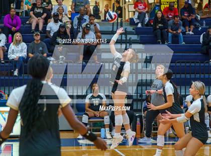 Thumbnail 3 in Plano vs. Plano East photogallery.