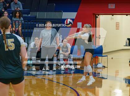 Thumbnail 1 in Plano vs. Plano East photogallery.