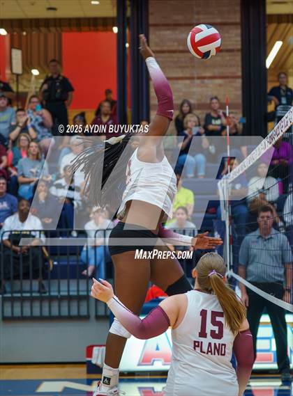 Thumbnail 3 in Plano vs. Plano East photogallery.