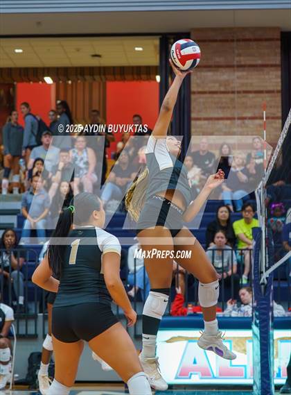 Thumbnail 1 in Plano vs. Plano East photogallery.