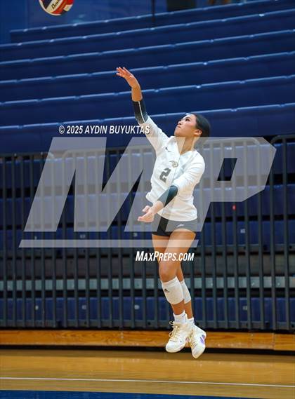 Thumbnail 1 in Plano vs. Plano East photogallery.