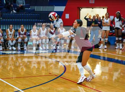 Thumbnail 1 in Plano vs. Plano East photogallery.
