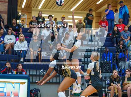 Thumbnail 3 in Plano vs. Plano East photogallery.