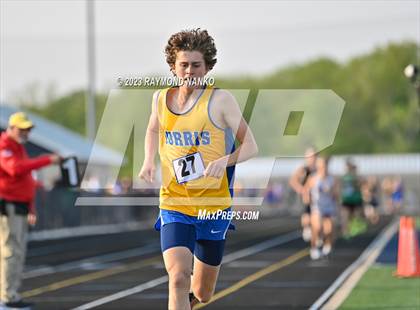 Thumbnail 3 in IHSAA Sectional 17 (1600 Meter) photogallery.