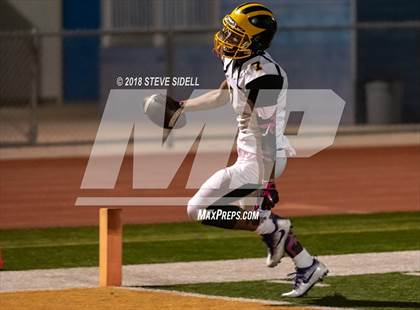 Thumbnail 3 in Mission Bay @ Clairemont photogallery.