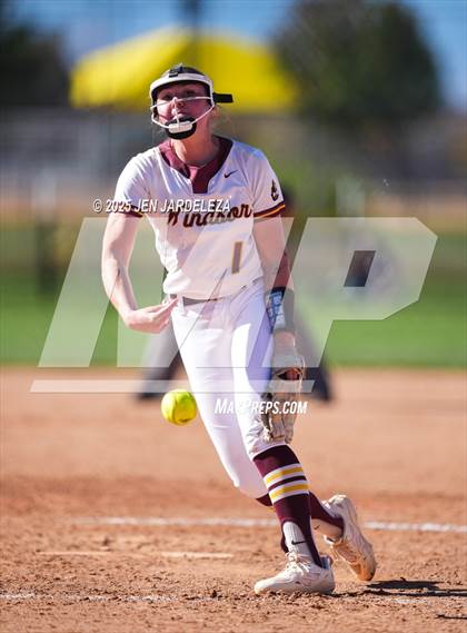 Thumbnail 2 in Windsor vs. Holy Family (CHSAA 4A Championship) photogallery.