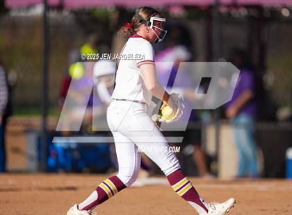 Thumbnail 3 in Windsor vs. Holy Family (CHSAA 4A Championship) photogallery.