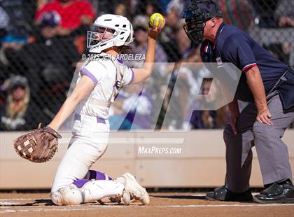 Thumbnail 3 in Windsor vs. Holy Family (CHSAA 4A Championship) photogallery.
