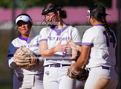 Thumbnail 3 in Windsor vs. Holy Family (CHSAA 4A Championship) photogallery.