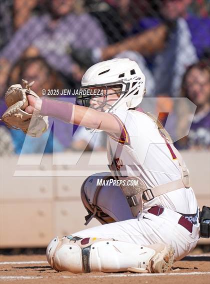 Thumbnail 3 in Windsor vs. Holy Family (CHSAA 4A Championship) photogallery.