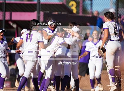 Thumbnail 1 in Windsor vs. Holy Family (CHSAA 4A Championship) photogallery.