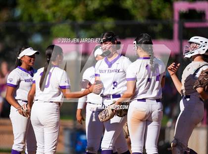 Thumbnail 3 in Windsor vs. Holy Family (CHSAA 4A Championship) photogallery.