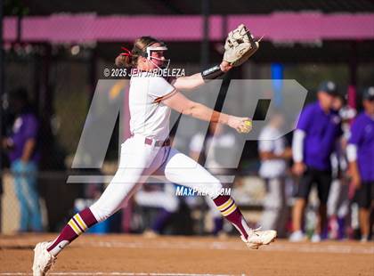 Thumbnail 1 in Windsor vs. Holy Family (CHSAA 4A Championship) photogallery.