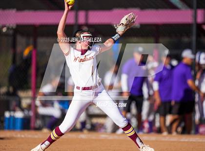 Thumbnail 1 in Windsor vs. Holy Family (CHSAA 4A Championship) photogallery.