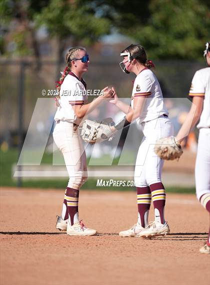 Thumbnail 1 in Windsor vs. Holy Family (CHSAA 4A Championship) photogallery.