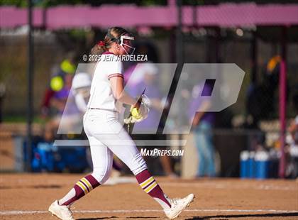 Thumbnail 1 in Windsor vs. Holy Family (CHSAA 4A Championship) photogallery.