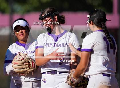 Thumbnail 1 in Windsor vs. Holy Family (CHSAA 4A Championship) photogallery.