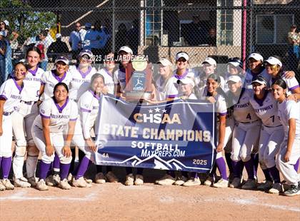 Thumbnail 1 in Windsor vs. Holy Family (CHSAA 4A Championship) photogallery.