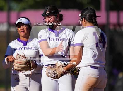 Thumbnail 2 in Windsor vs. Holy Family (CHSAA 4A Championship) photogallery.