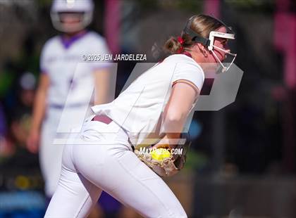 Thumbnail 1 in Windsor vs. Holy Family (CHSAA 4A Championship) photogallery.