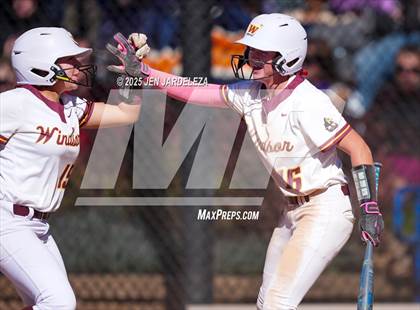 Thumbnail 3 in Windsor vs. Holy Family (CHSAA 4A Championship) photogallery.