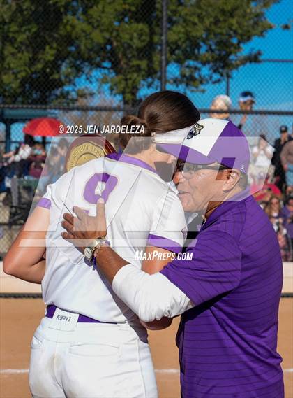 Thumbnail 2 in Windsor vs. Holy Family (CHSAA 4A Championship) photogallery.