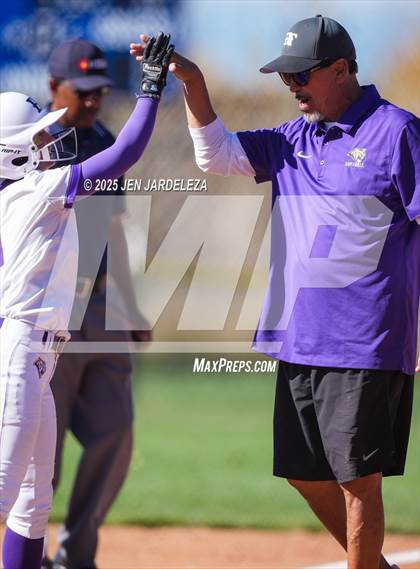 Thumbnail 2 in Windsor vs. Holy Family (CHSAA 4A Championship) photogallery.