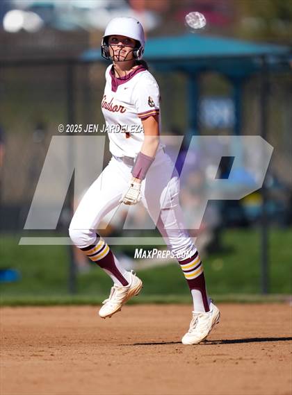 Thumbnail 1 in Windsor vs. Holy Family (CHSAA 4A Championship) photogallery.