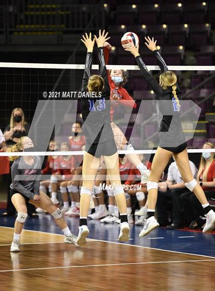 Thumbnail 2 in Resurrection Christian @ Eaton (CHSAA 3A Playoff) photogallery.