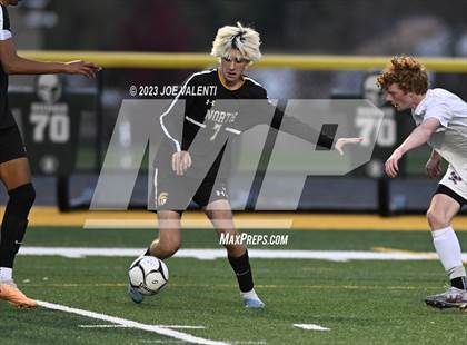 Thumbnail 2 in North Tonawanda vs Williamsville North Semi-Final Sectionals photogallery.